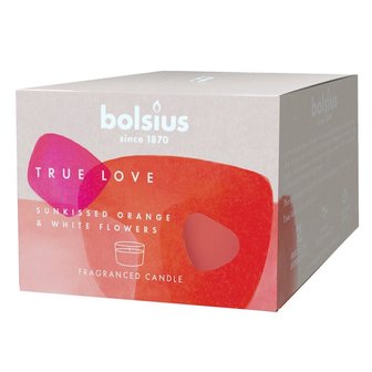 Bolsius True Love Geurkaars Sunkissed Orange and White Flowers 9.2x6.6 cm
