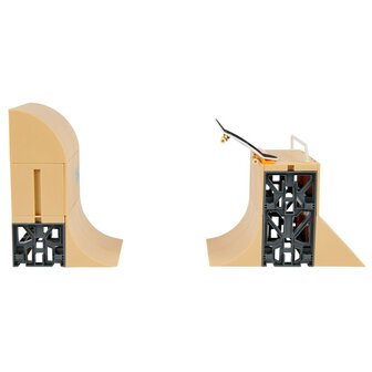 Tech Deck Danny Way Mega Half Pipe + Board