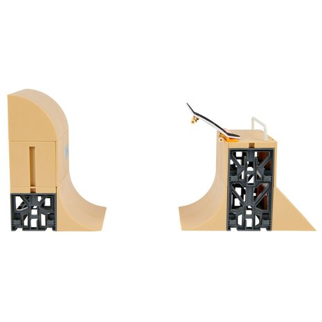Tech Deck Danny Way Mega Half Pipe + Board